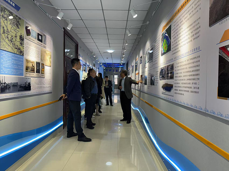 1745592825861594.jpg 6235f510f8ba08fa4f1a87fbdb57879.jpg